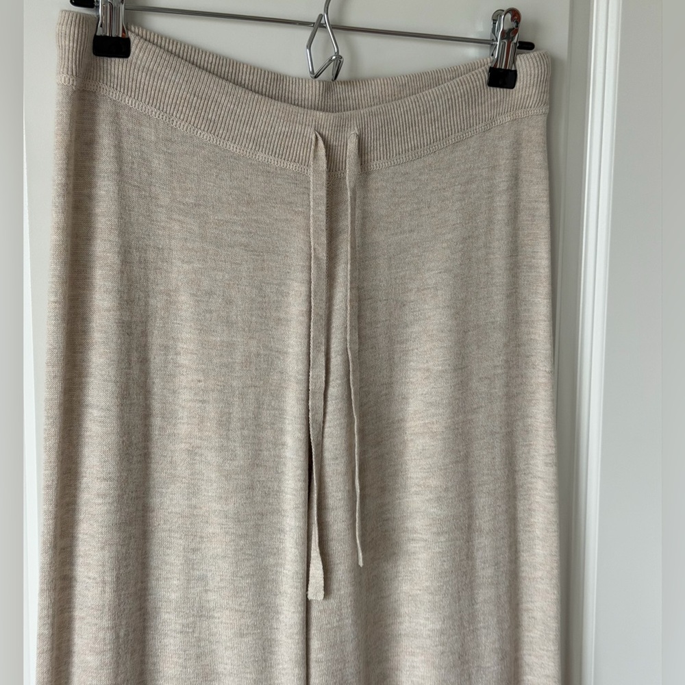 Victoria's Secret Soft Knit Oatmeal Neutral Wide-Leg High Rise Lounge Pants-M - Picture 3 of 15